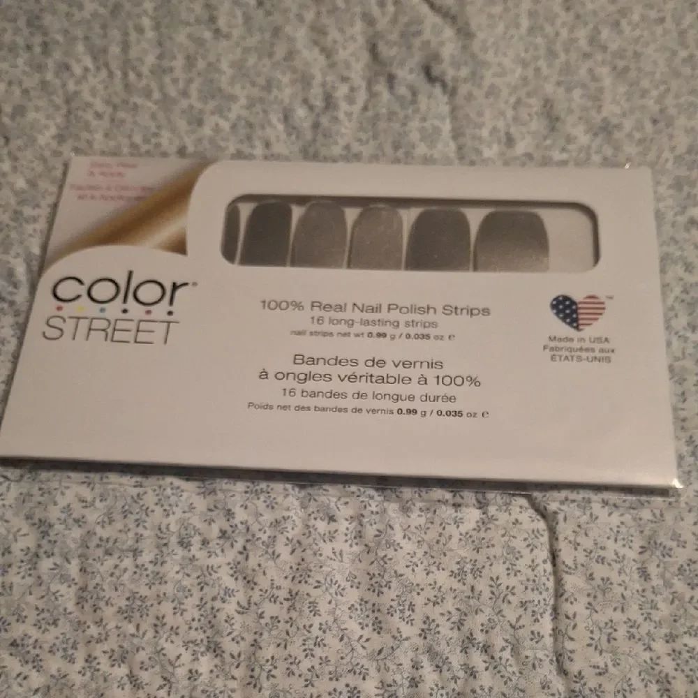 Color Street Silver Lust Metallic Silver Nail Strips